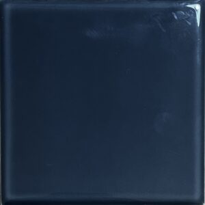 Faïence Vintage Bleu bordure ton sur ton
10,8x10,8 cm - ép. 4 mm