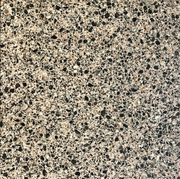 Granito poli Marron Clair
29,85x29,85 cm - ép. 6,6 mm